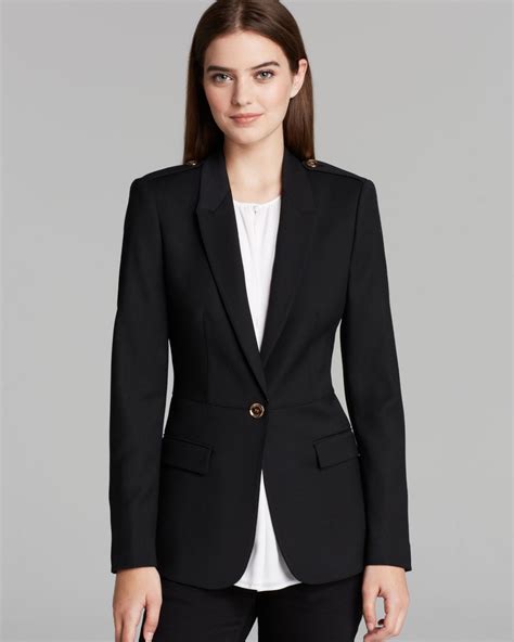 women burberry blazer